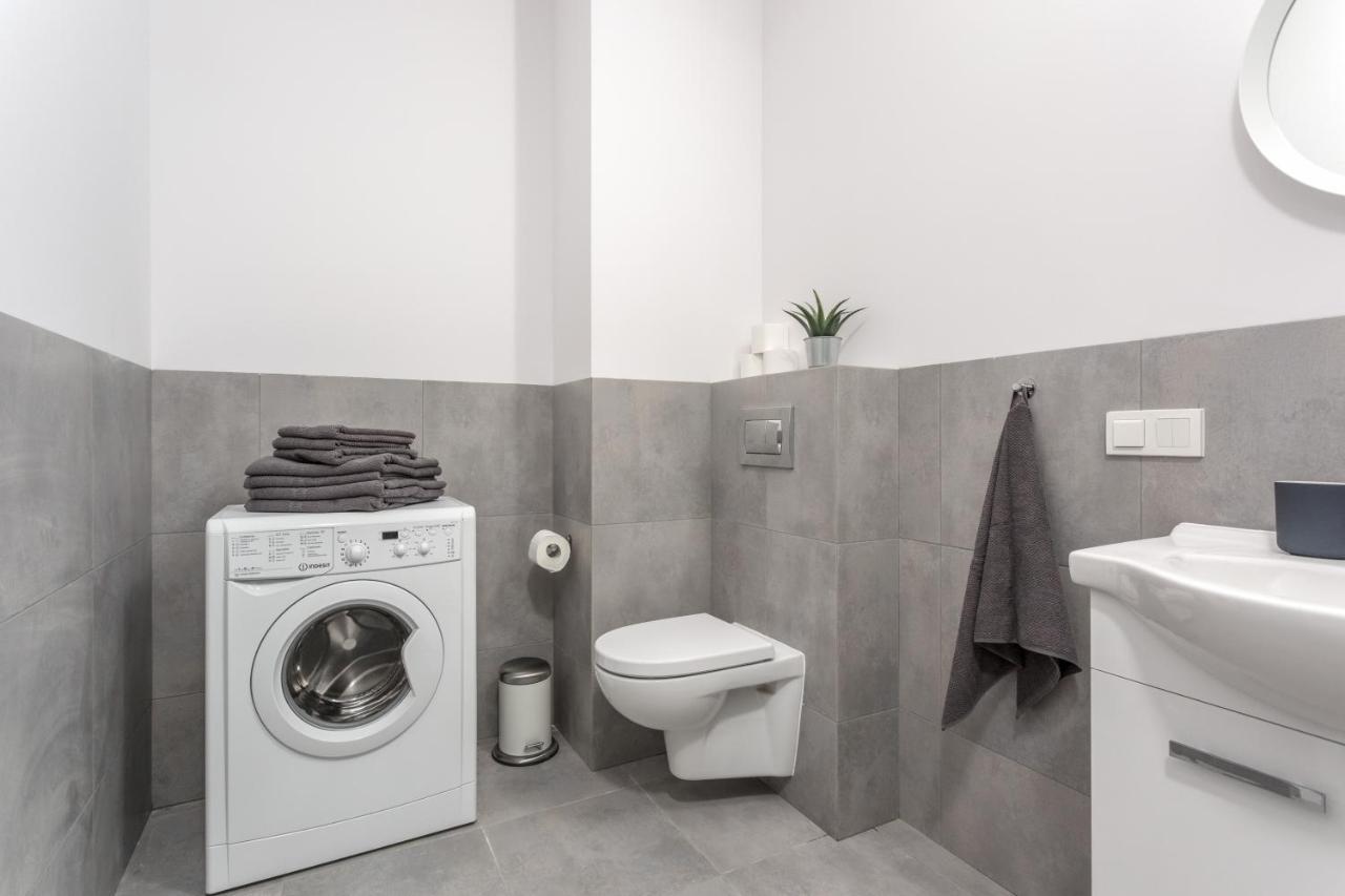 Warsaw City Comfort Apartments Bagian luar foto