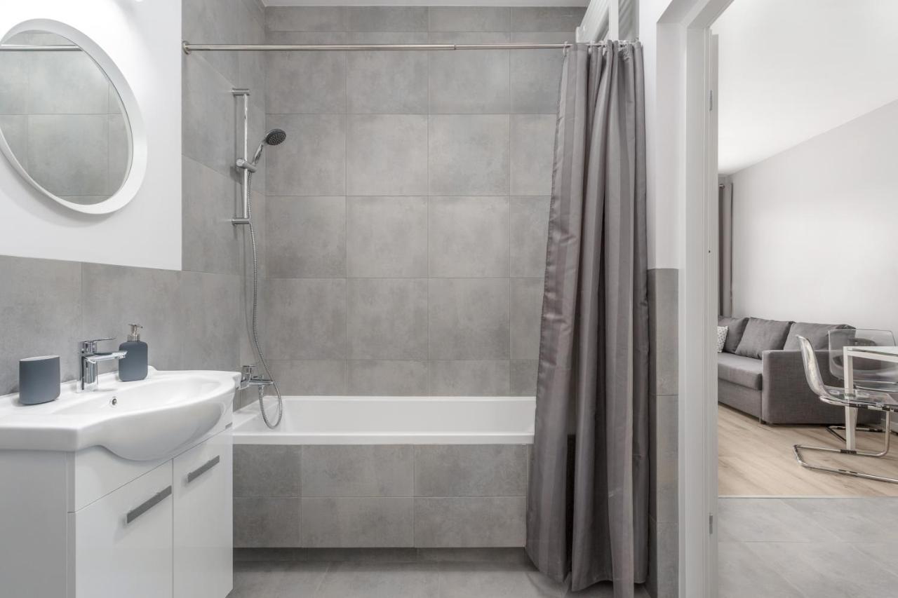 Warsaw City Comfort Apartments Bagian luar foto